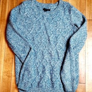 Tommy Hilfiger knit sweater